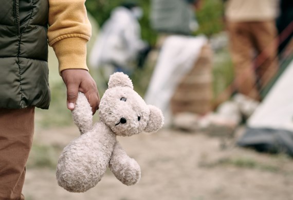 Everyone can help refugees